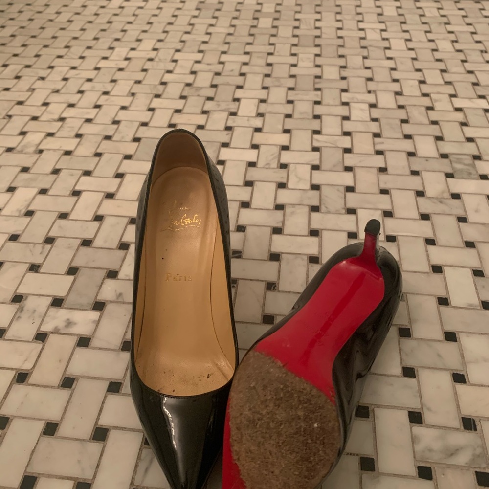 Christian Louboutin black pumps size 39.